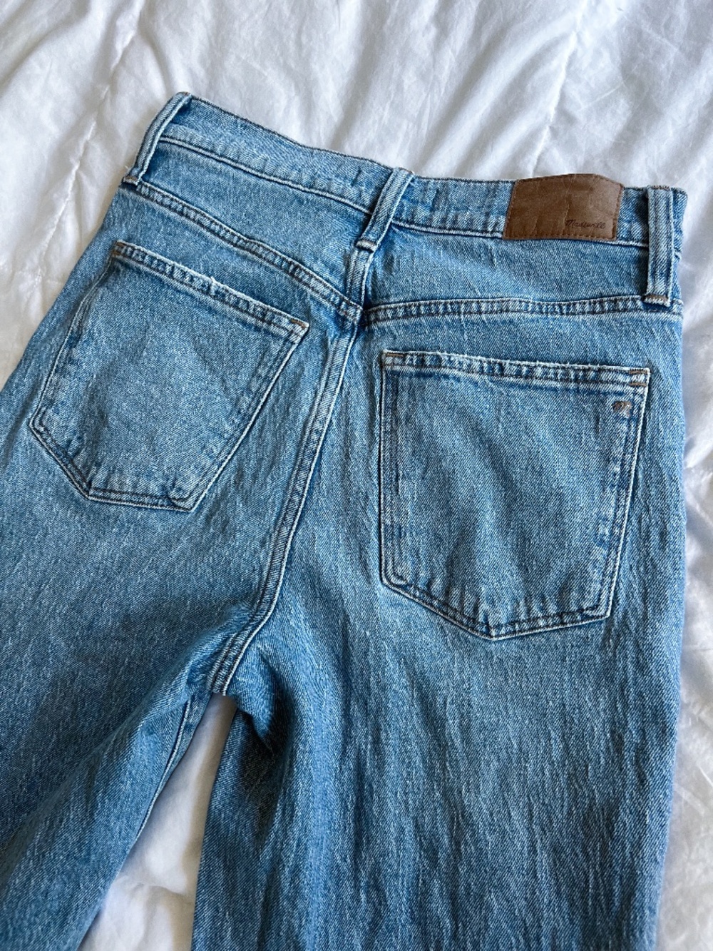Madewell The Perfect Vintage Straight Jean Size 27